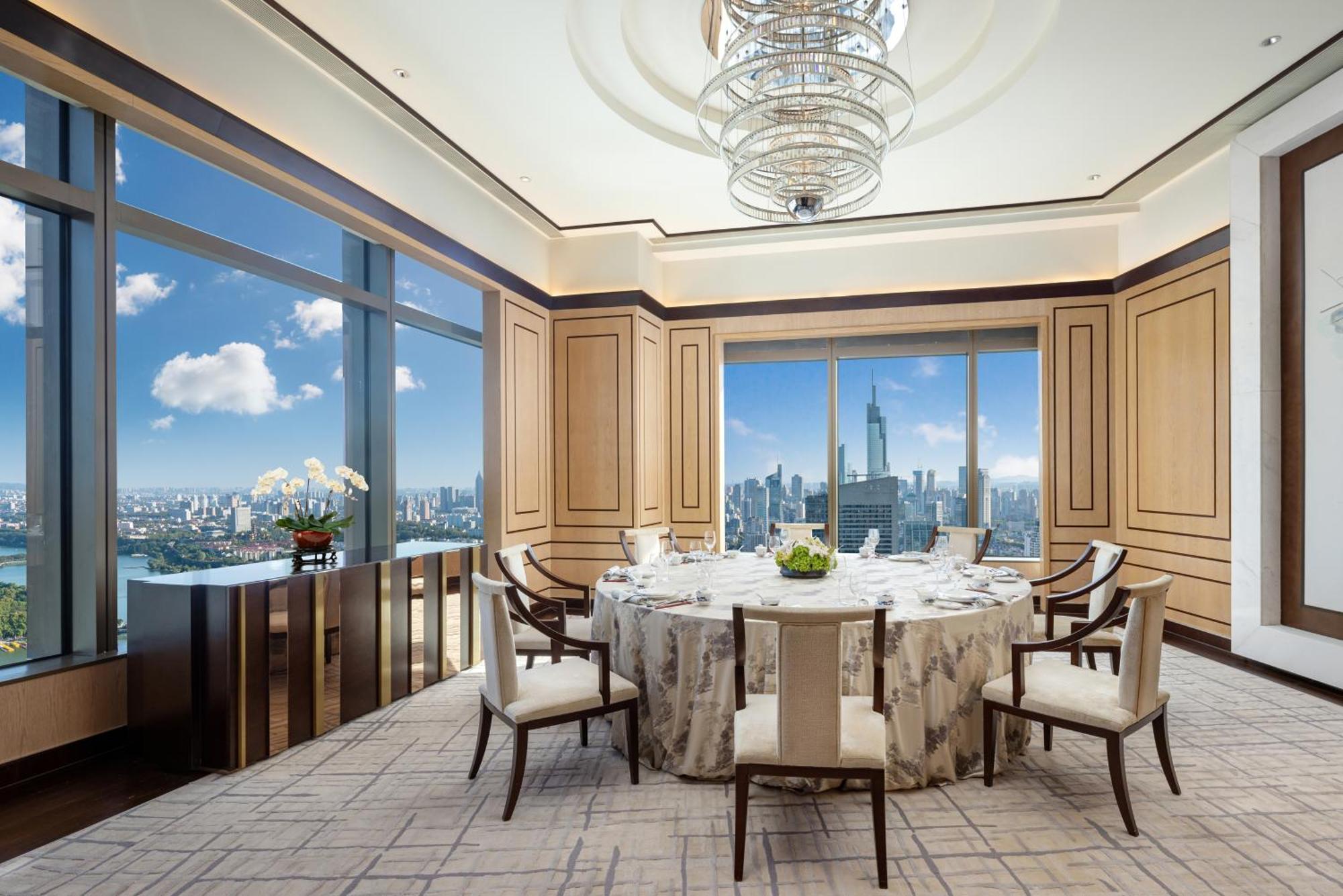 Shangri-La Nanjing Нанкин Экстерьер фото
