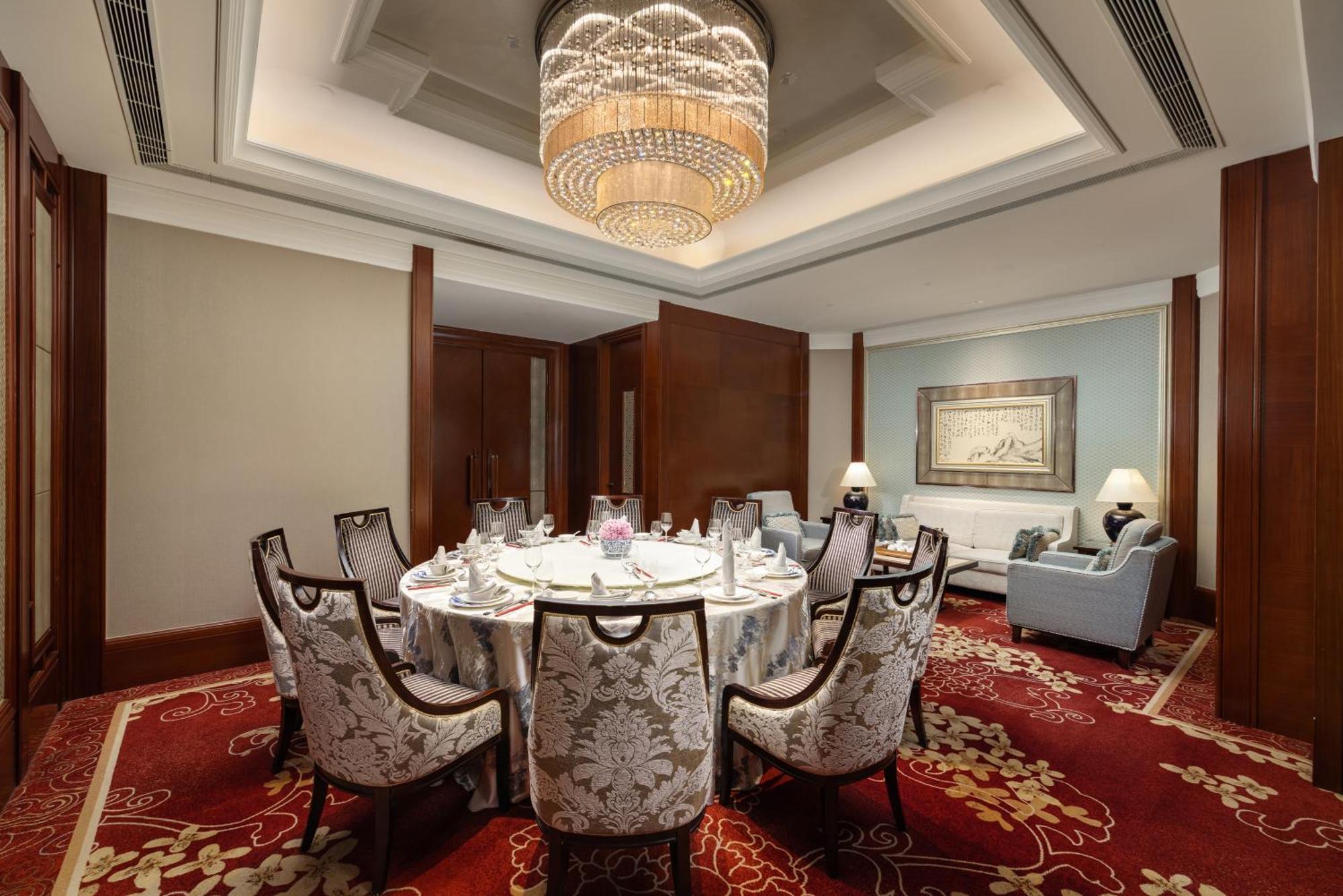 Shangri-La Nanjing Нанкин Экстерьер фото