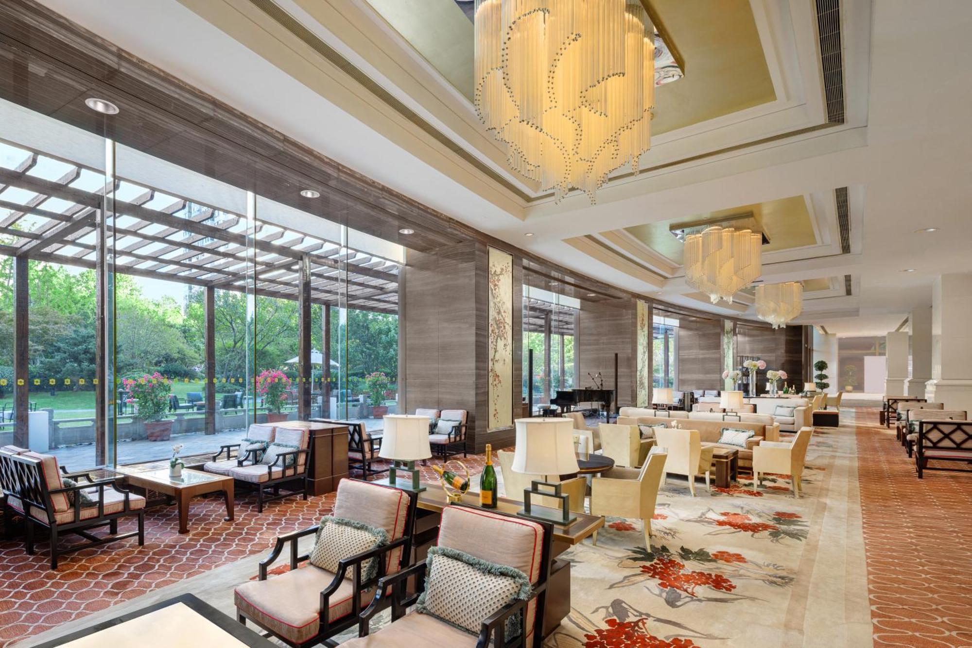 Shangri-La Nanjing Нанкин Экстерьер фото