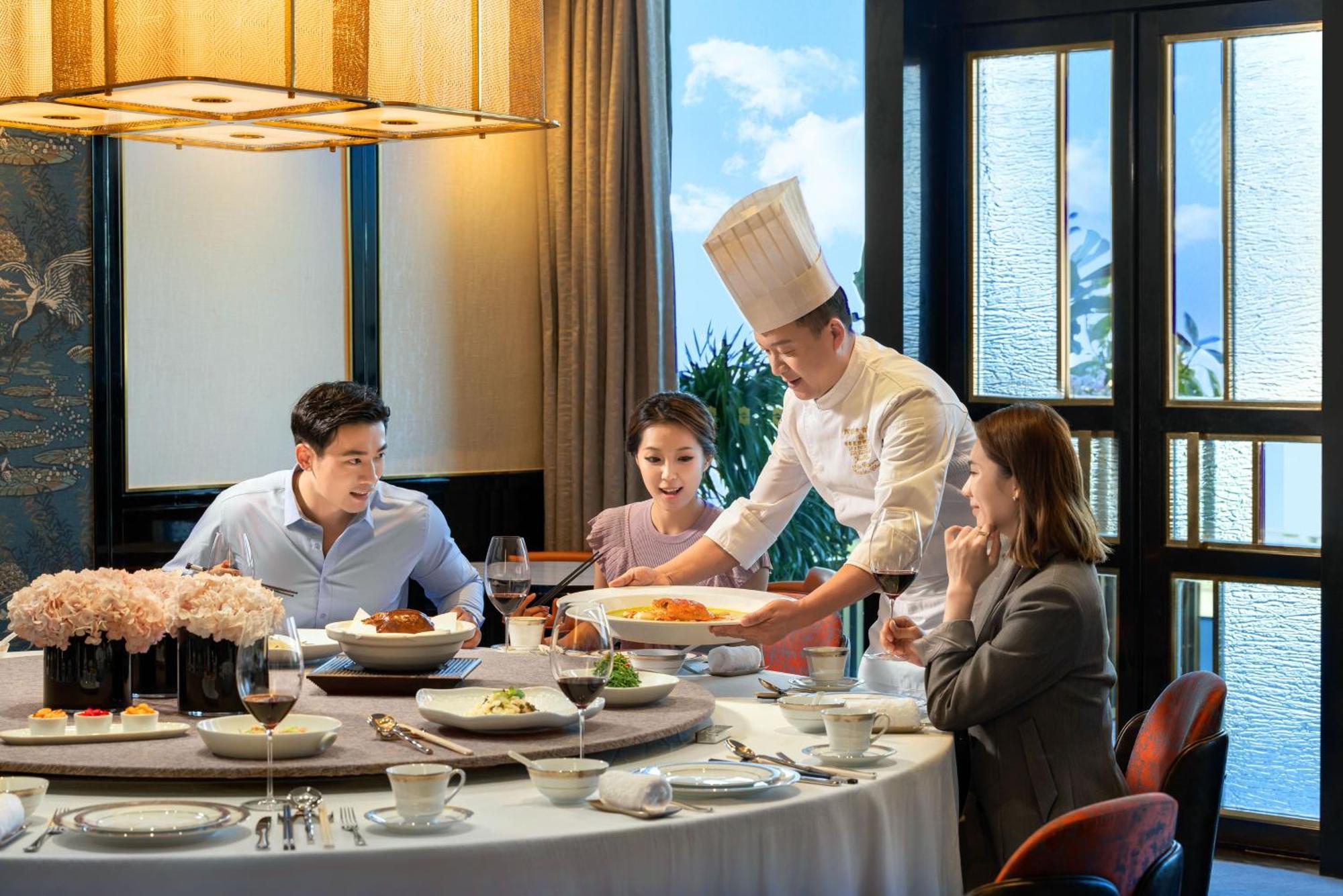 Shangri-La Nanjing Нанкин Экстерьер фото
